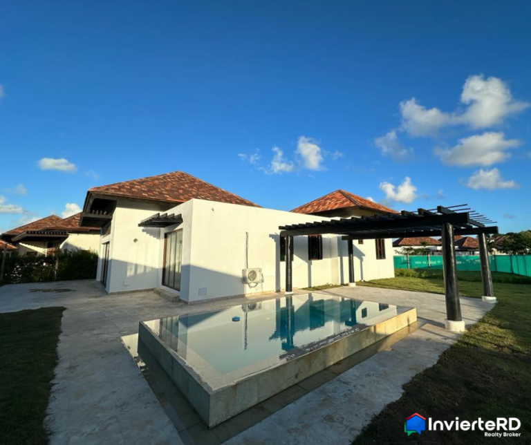 Villa en venta con línea blanca en Cap Cana